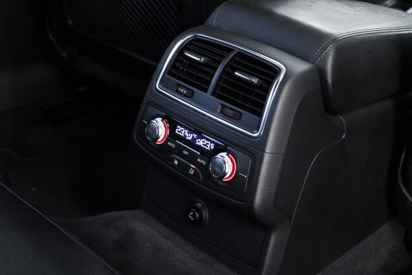 Audi A6 - Image 11