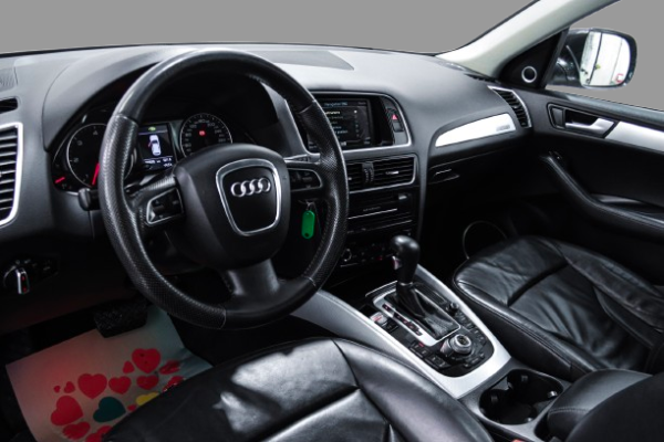Audi Q5 - Image 5