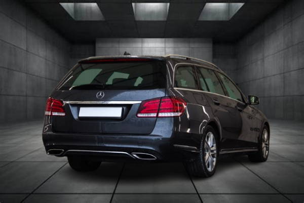 Mercedes-Benz E200 - Image 3