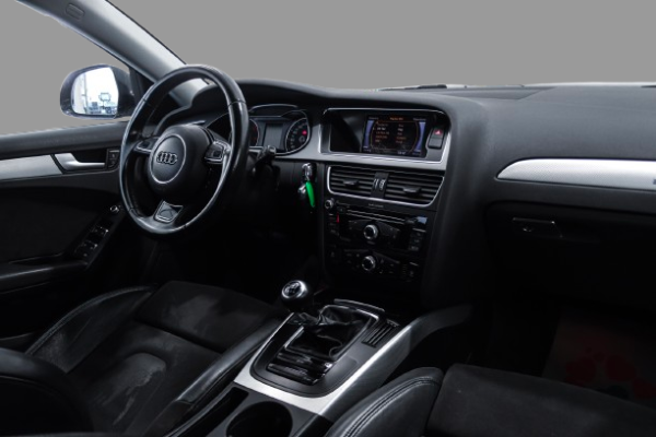 Audi A4 - Image 14
