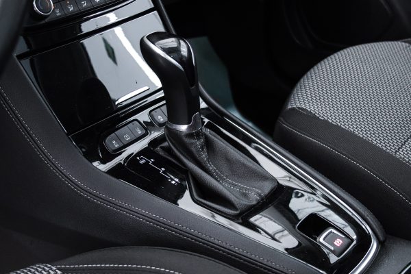 Opel Grandland X - Image 8