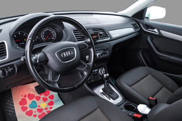 Audi Q3 - Image 5