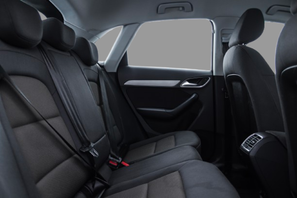 Audi Q3 - Image 8