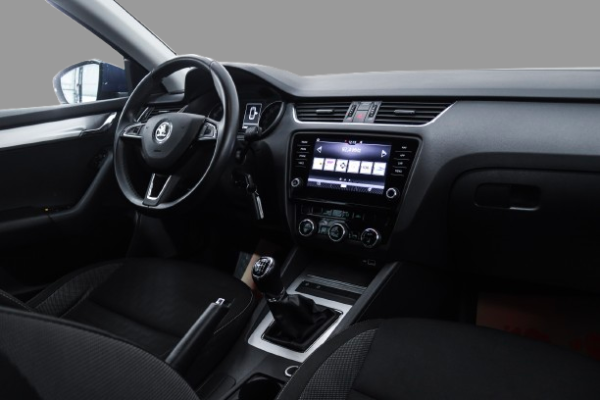 Skoda Octavia - Image 9