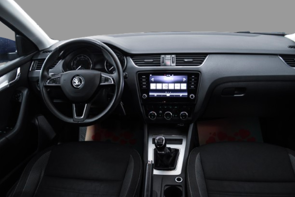 Skoda Octavia - Image 10