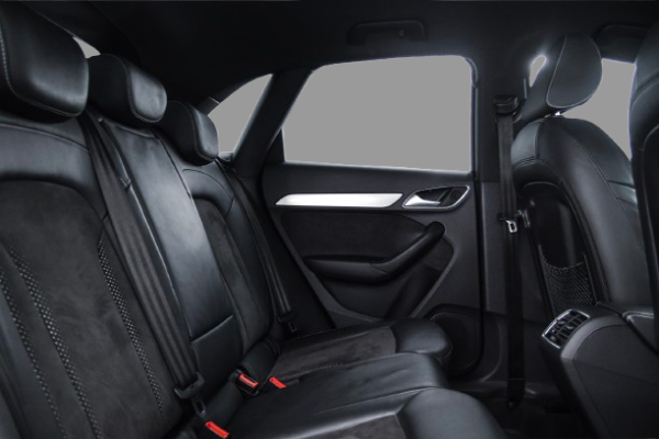 Audi Q3 - Image 9