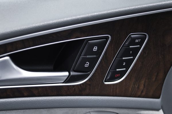 Audi A6 - Image 6