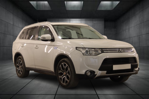 Mitsubishi Outlander - Image 2