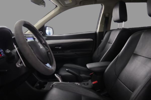 Mitsubishi Outlander - Image 5