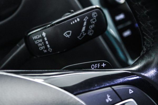 Volkswagen Tiguan - Image 9