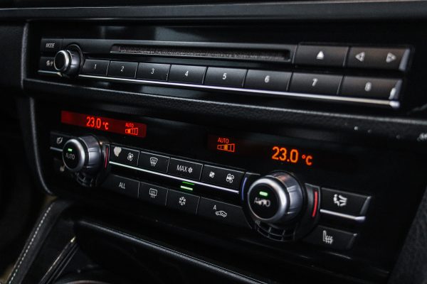 BMW 520 - Image 16