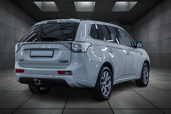 Mitsubishi Outlander - Image 3