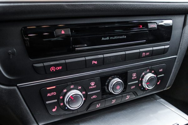 Audi A6 - Image 18