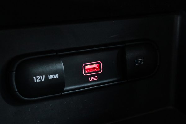 kia Niro - Image 16