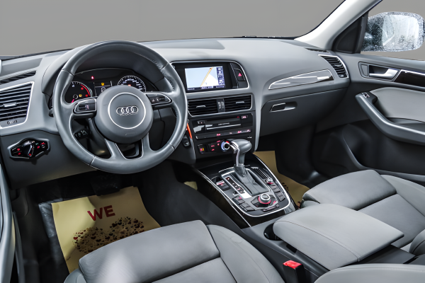 Audi Q5 - Image 7