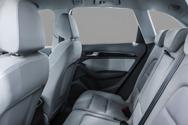 Audi Q5 - Image 8