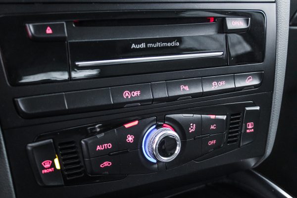 Audi Q5 - Image 20