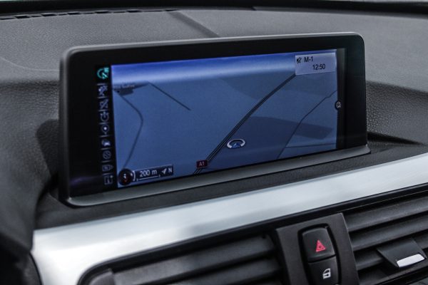 BMW 318 - Image 16