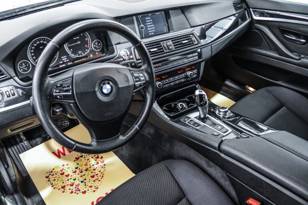 BMW 520 - Image 5