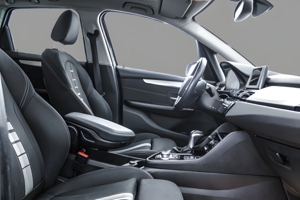 BMW 218 - Image 12