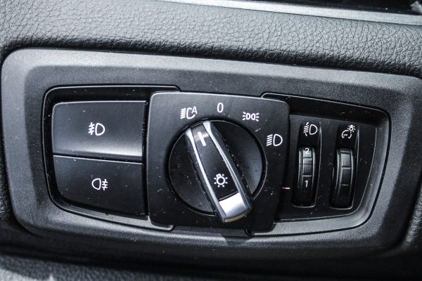BMW 218 - Image 16