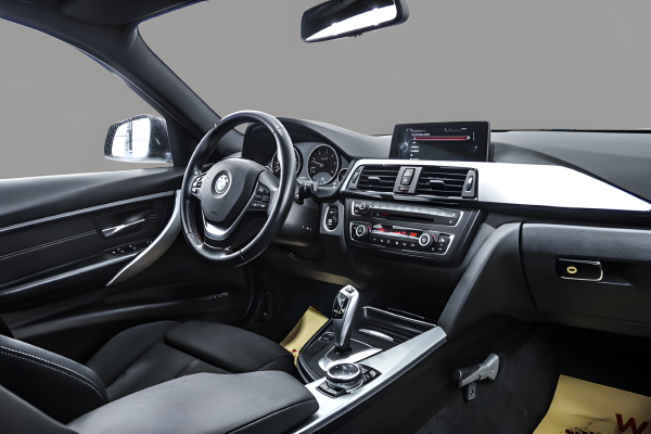 BMW 318 - Image 11