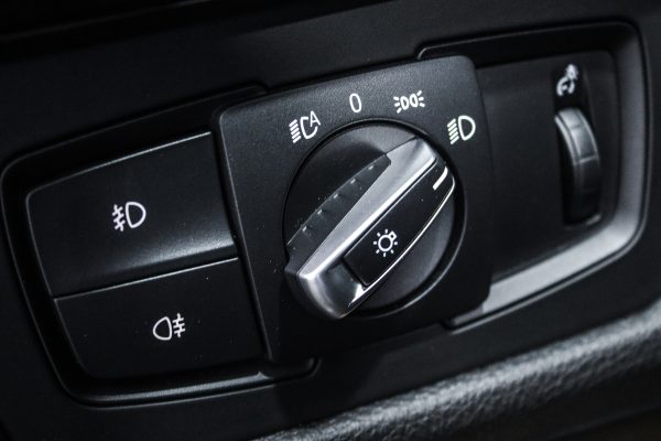 BMW 318 - Image 17