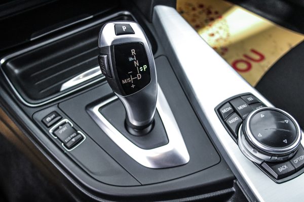 BMW 318 - Image 21