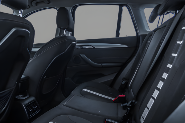 BMW X1 - Image 8