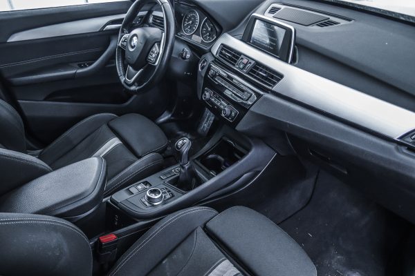 BMW X1 - Image 13