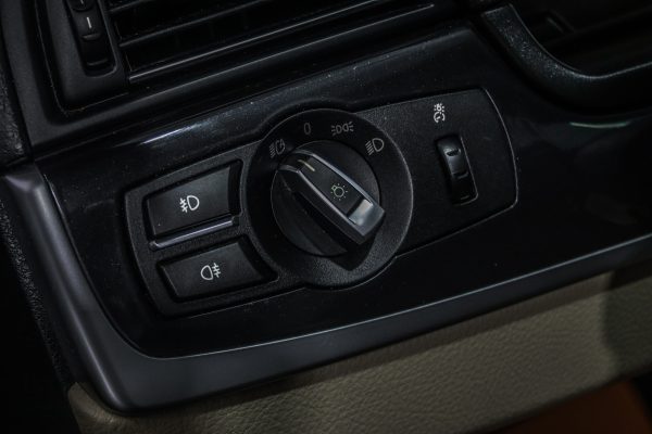 BMW 520 - Image 15