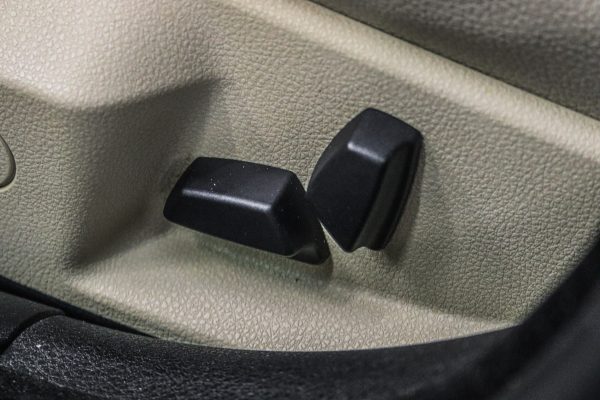 BMW 520 - Image 16