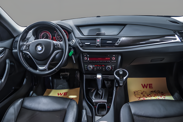 BMW X1 - Image 10