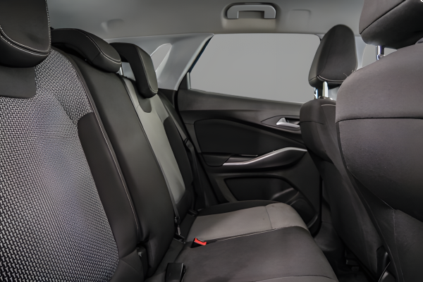 Opel Grandland X - Image 9