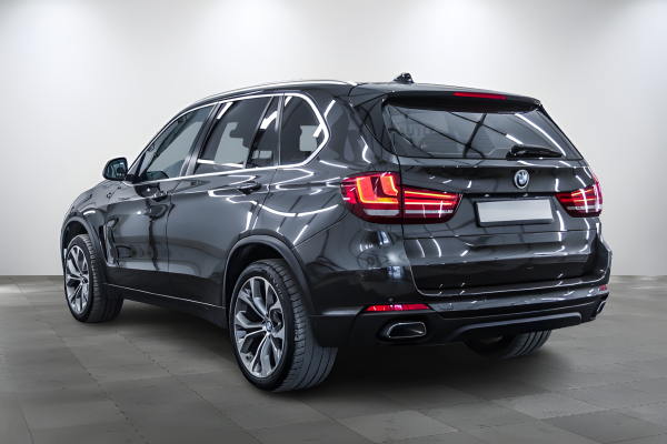 BMW X5 - Image 4