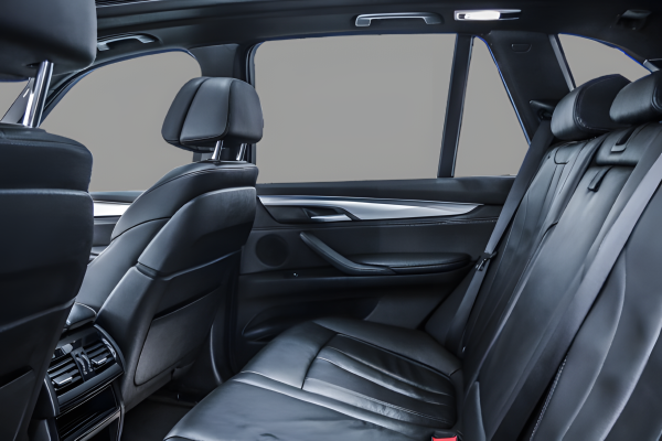 BMW X5 - Image 8