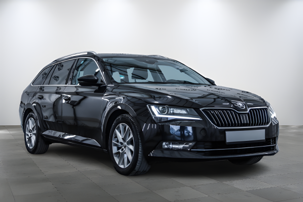 Skoda Superb - Image 2