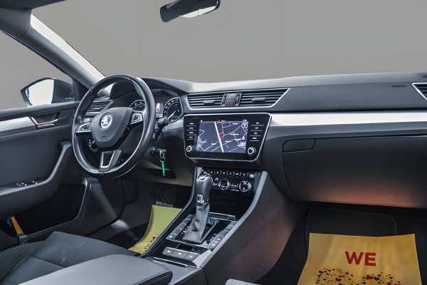 Skoda Superb - Image 11
