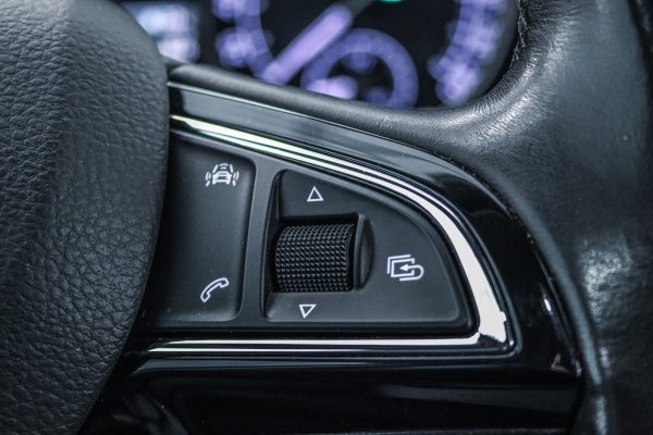 Skoda Superb - Image 22