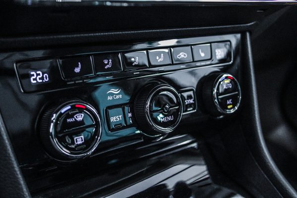 Skoda Superb - Image 25