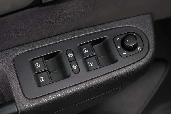 Volkswagen Sharan - Image 7