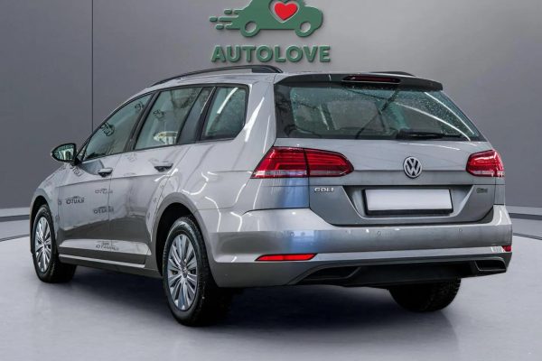 Volkswagen Golf - Image 3