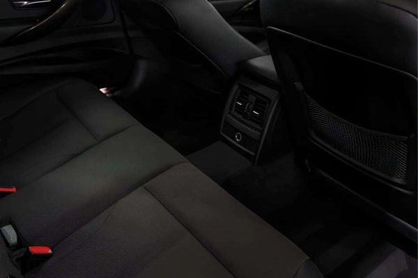 BMW 318 Gran Turismo - Image 16