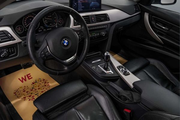 BMW 320 - Image 14
