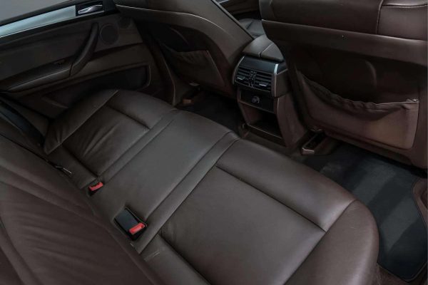 BMW X5 - Image 18