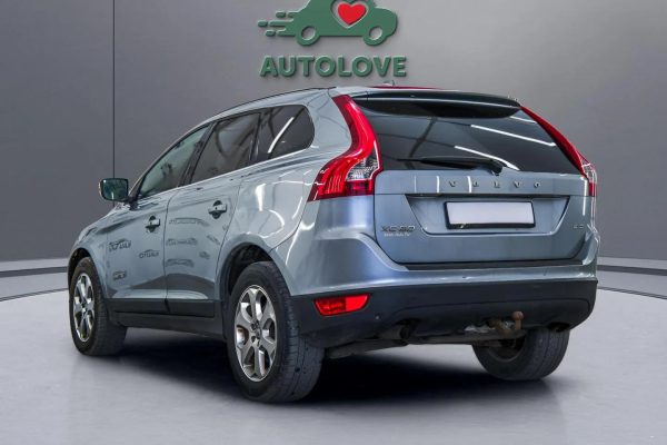 Volvo XC60 - Image 3