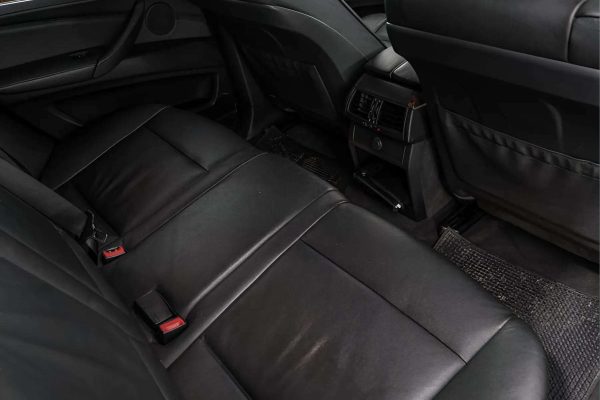 BMW X5 - Image 17