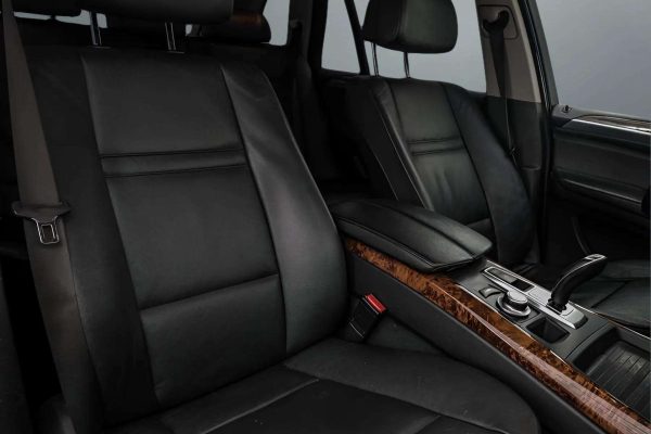 BMW X5 - Image 14