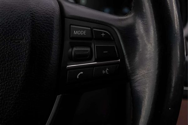 BMW 520 - Image 29