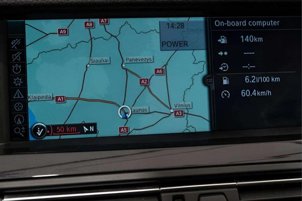 BMW 520 - Image 6